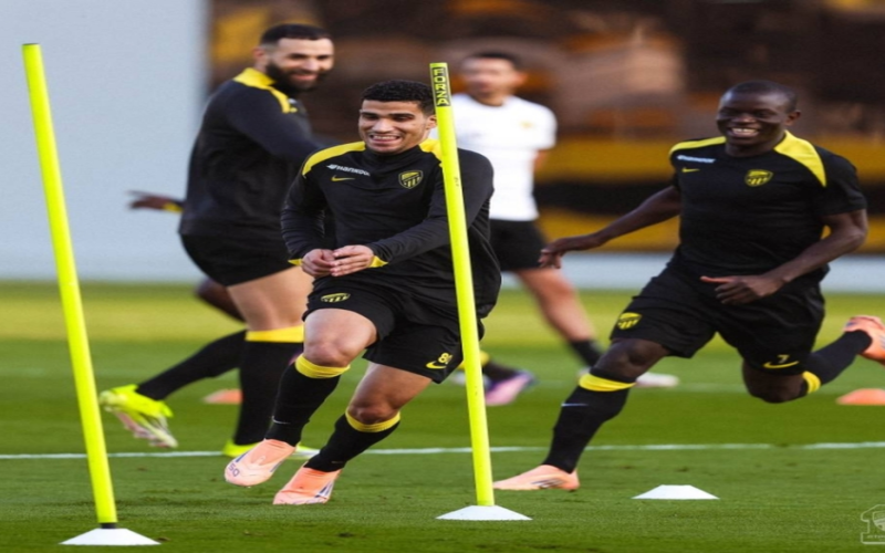 صفقة شتوية مرتقبة.. فنربخشة التركي يتحرك لضم الفرنسي نغولو كانتي إلى صفوفه